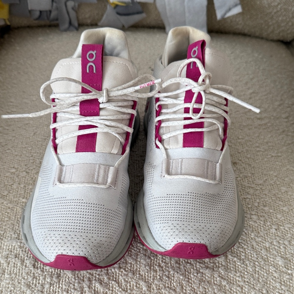 On Running cloudnovas